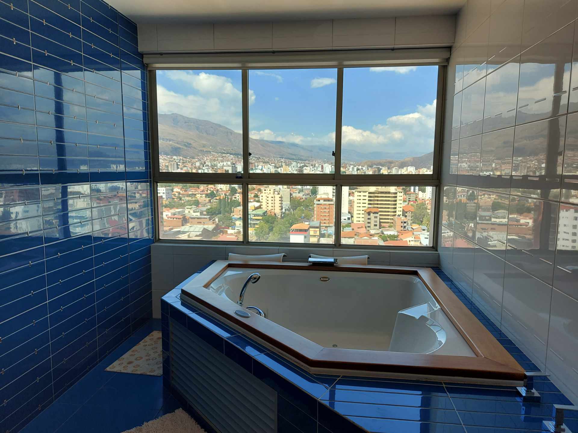 Departamento en VentaAV. AMÉRICA ESQUINA AV. BEIJING Foto 1