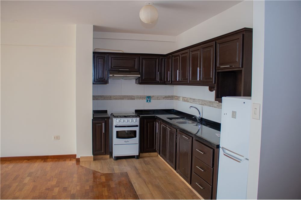 Departamento en VentaCalle Lanza esquina Chuquisaca, - Edificio Costitución - Noroeste - Cochabamba, Cercado 1 dormitorios 1 baños  Foto 12