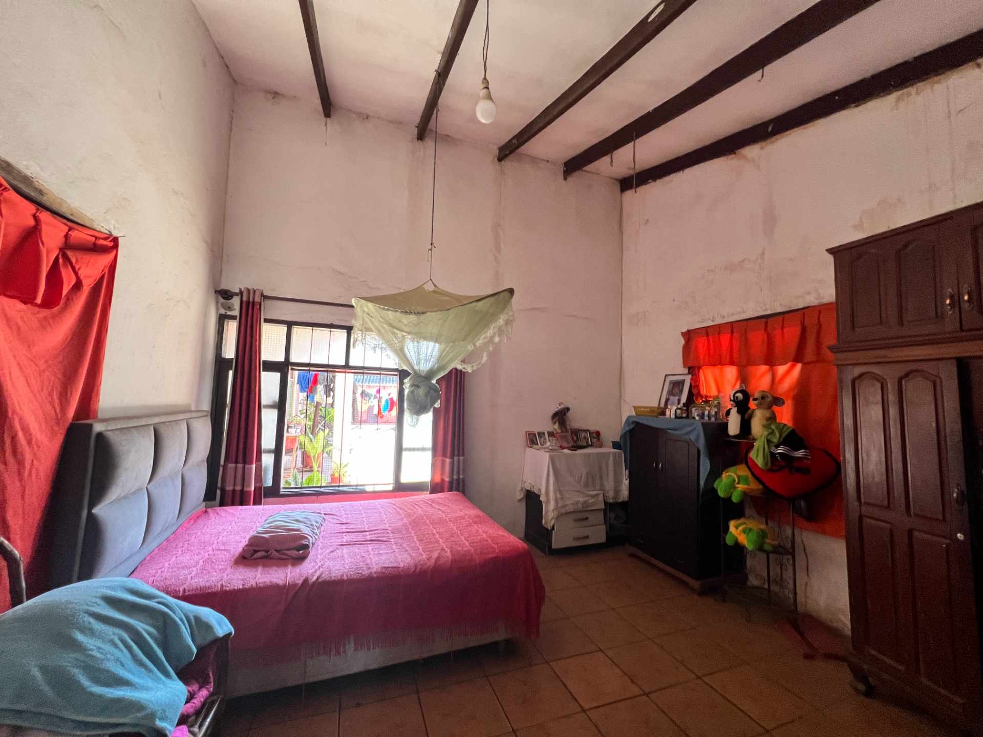 Casa en Pampa de la isla en Santa Cruz de la Sierra 12 dormitorios 3 baños 2 parqueos Foto 3