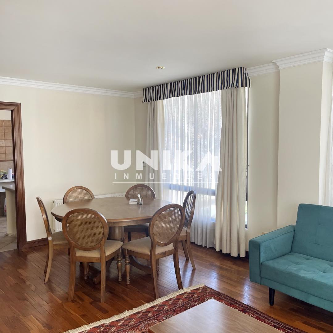 Departamento en Alquiler☀️🏢 LLENO DE SOL EN ALQUILER CERCA AL BOSQUE DEPARTAMENTO AMOBLADO EN CALACOTO 3 dormitorios 4 baños 1 parqueos Foto 1