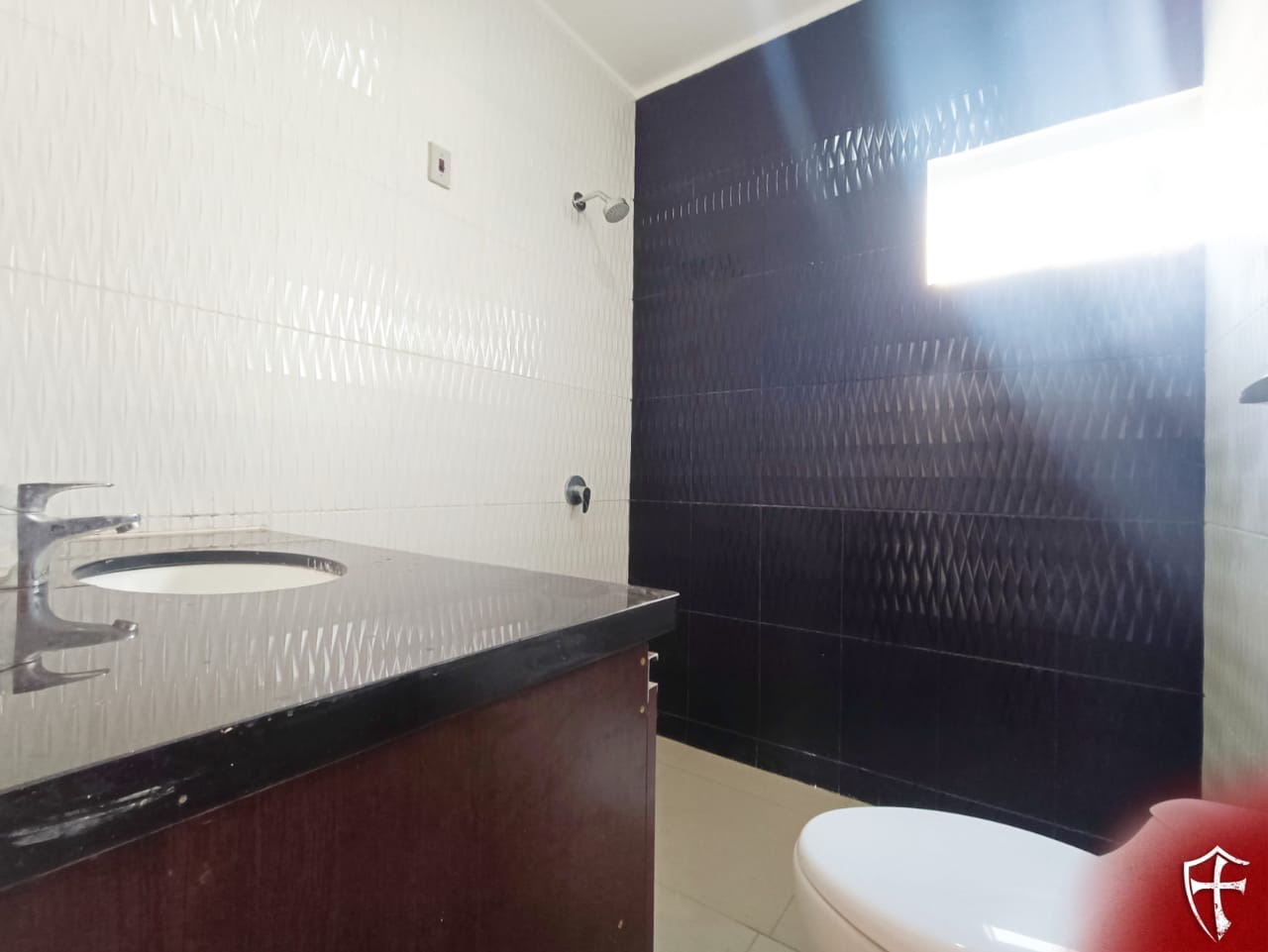 Casa Av banzer km 8.5  Foto 4