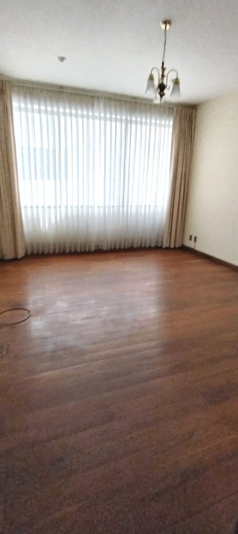 Departamento en AlquilerCALACOTO  3 dormitorios 4 baños 2 parqueos Foto 9