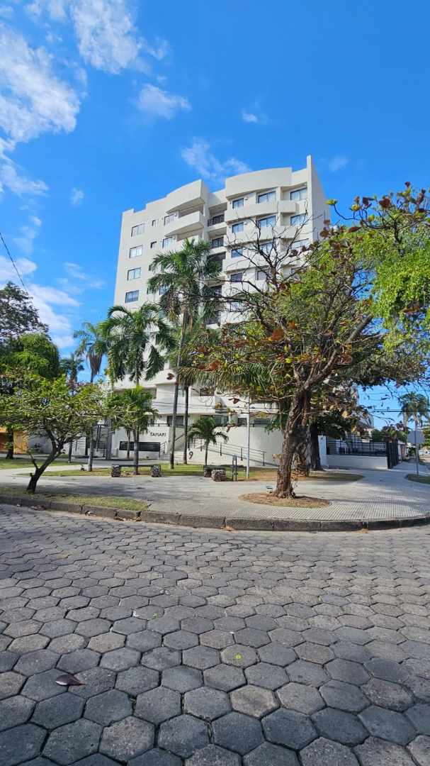 Departamento en Entre 2do y 3er anillo Oeste en Santa Cruz de la Sierra 2 dormitorios 1 baños 1 parqueos Foto 3