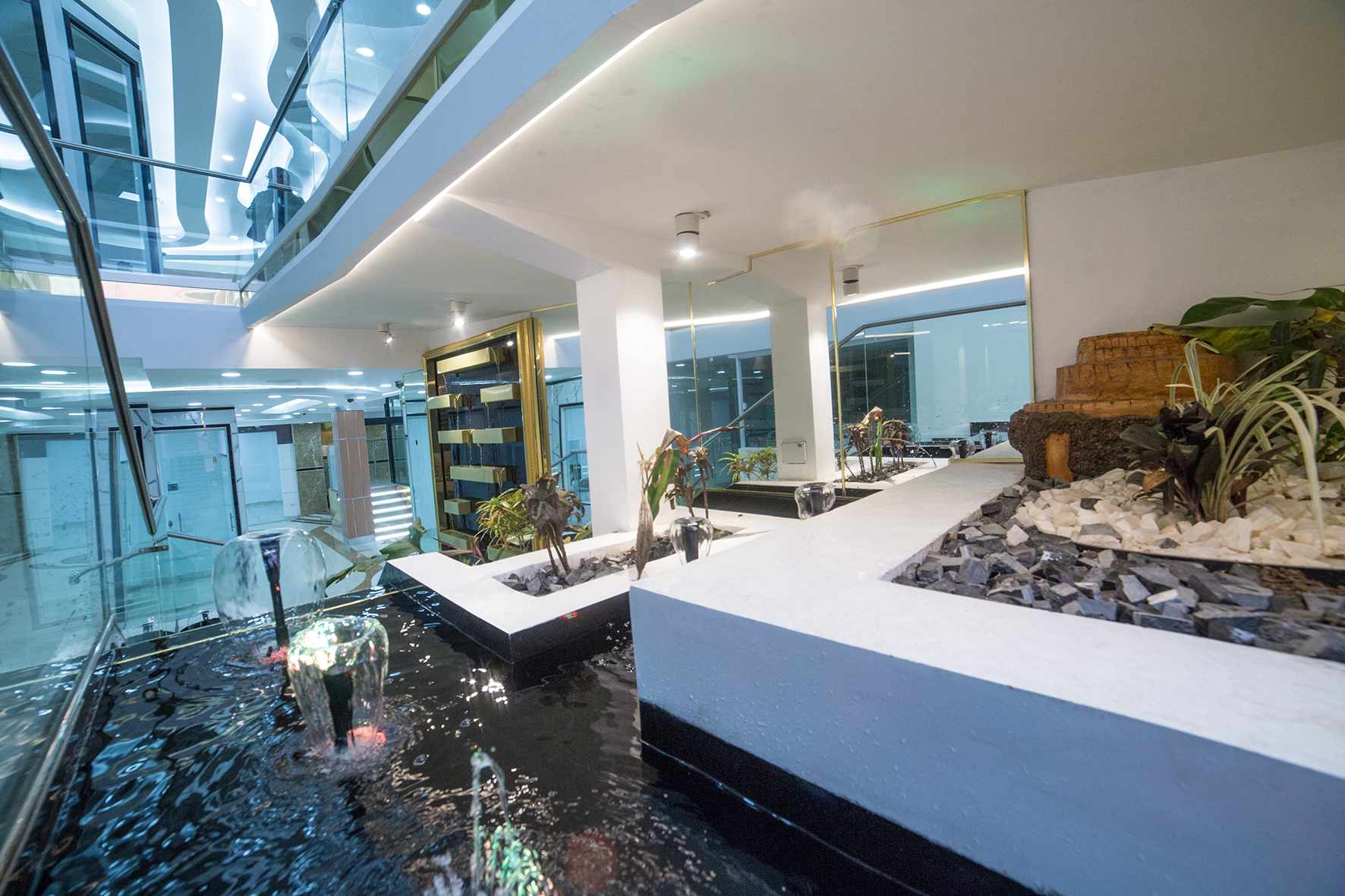 Oficina en AlquilerCalle Jordán entre 25 de Mayo y Esteban Arce Foto 23