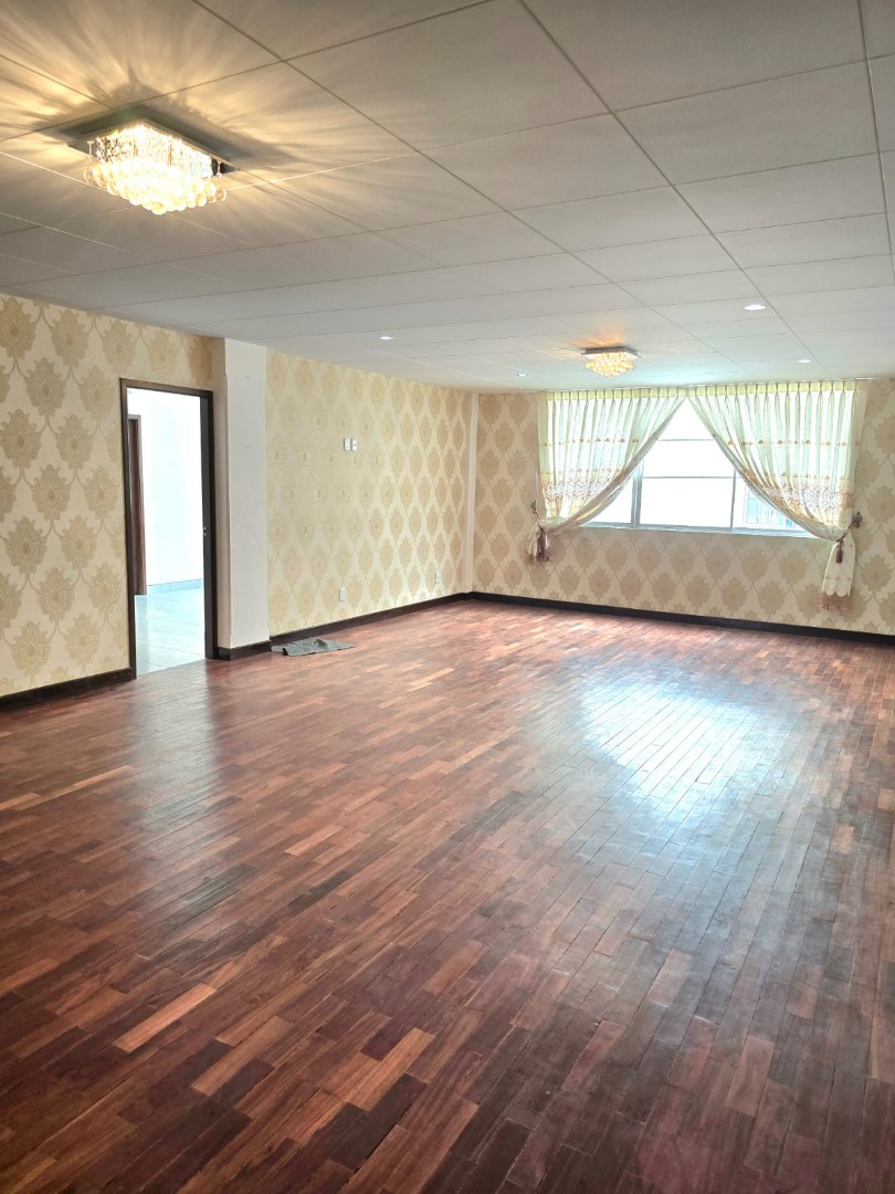 En Alquiler a Bs 4,700 Foto 9