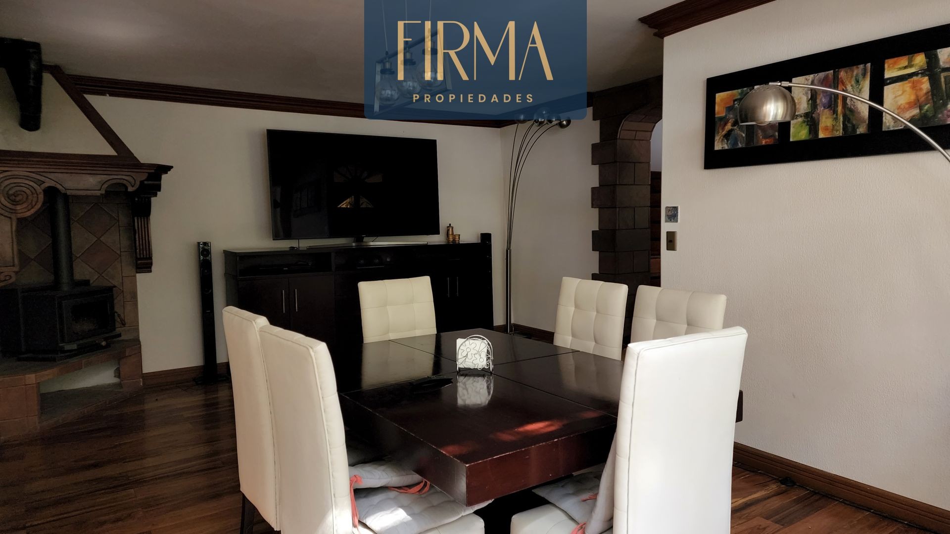 Casa en Achumani en La Paz 2 dormitorios 3 baños 1 parqueos Foto 7