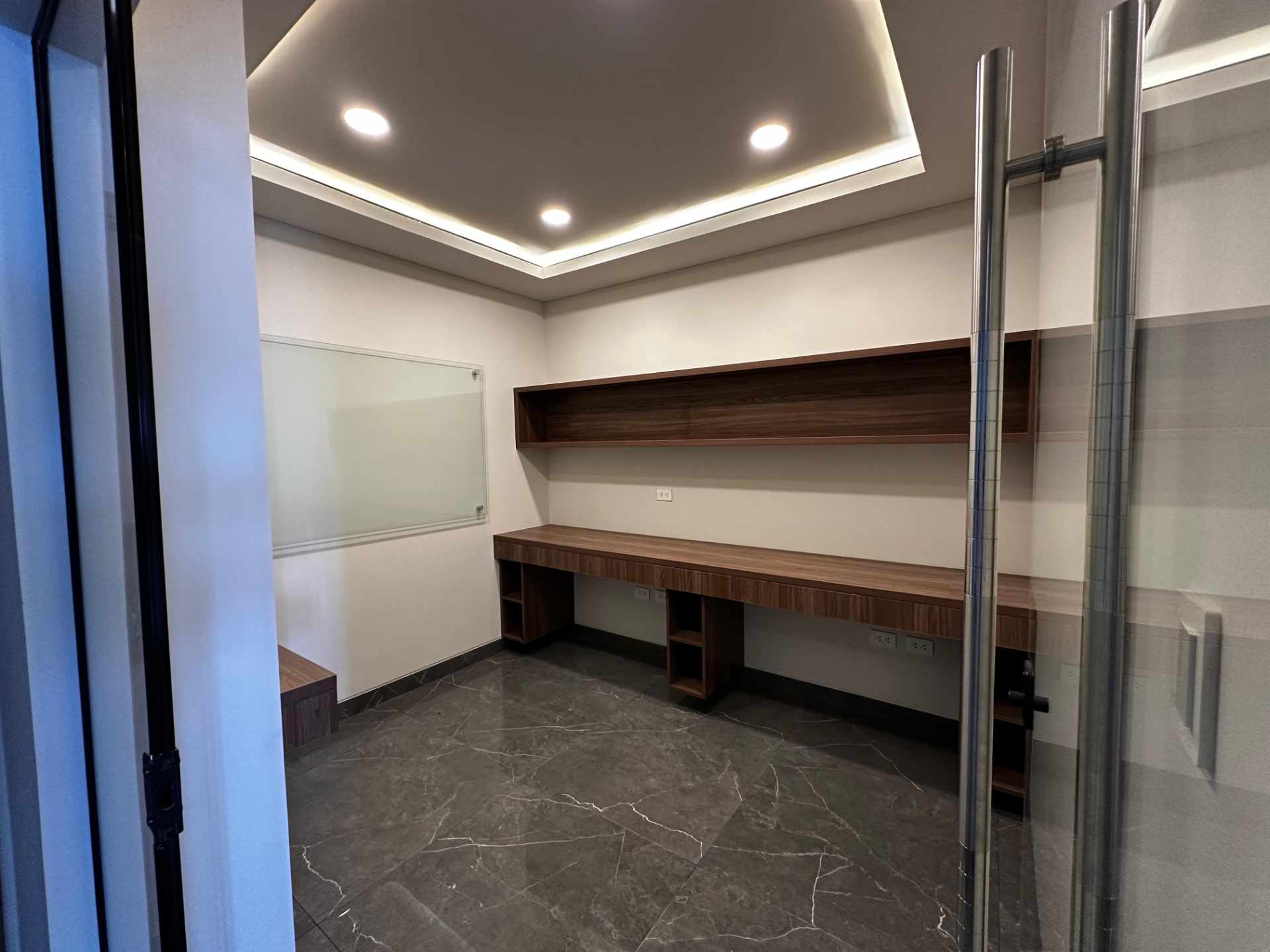 Departamento en Sirari en Santa Cruz de la Sierra 1 dormitorios 1 baños  Foto 18