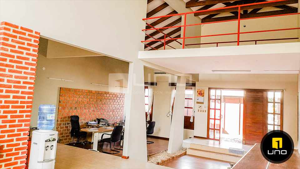 Casa en VentaAMPLIA CASA SOLO PARA OFICINA ZONA NORTE AV. BENI 5TO ANILLO Foto 6