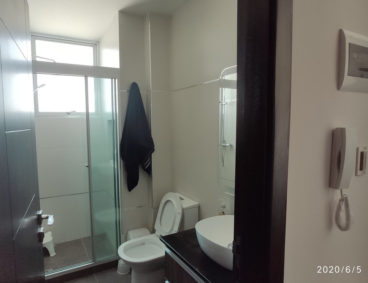 En Alquiler a $us 650 Foto 5