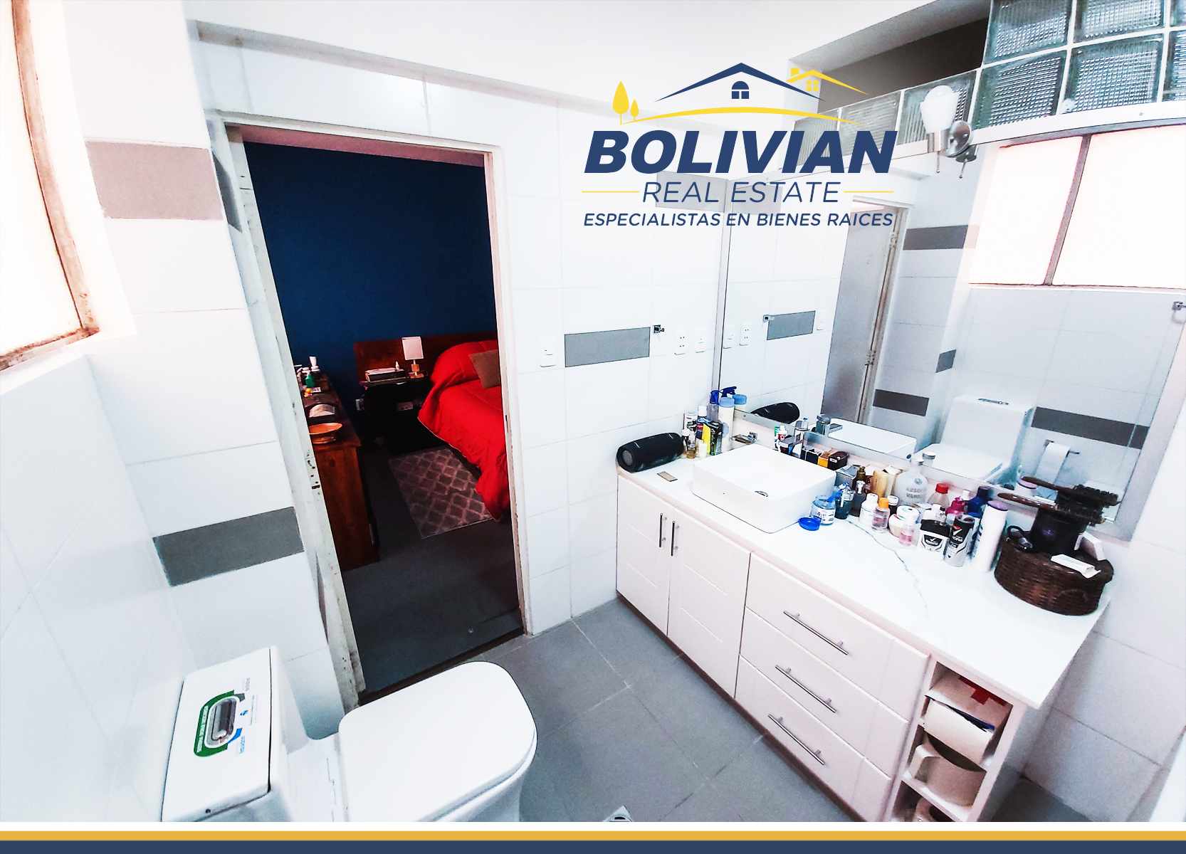 Departamento TE OFRECEMOS ESTE EXCELENTE DEPARTAMENTO REMODELADO EN VENTA EN SOPOCACHI Foto 13