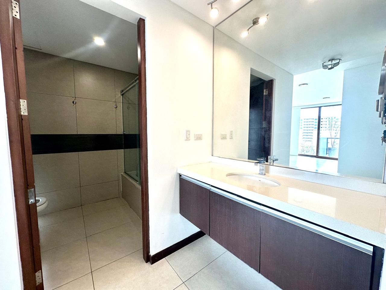 Departamento EDIFICIO TORRES DE LA SIERRA Foto 6