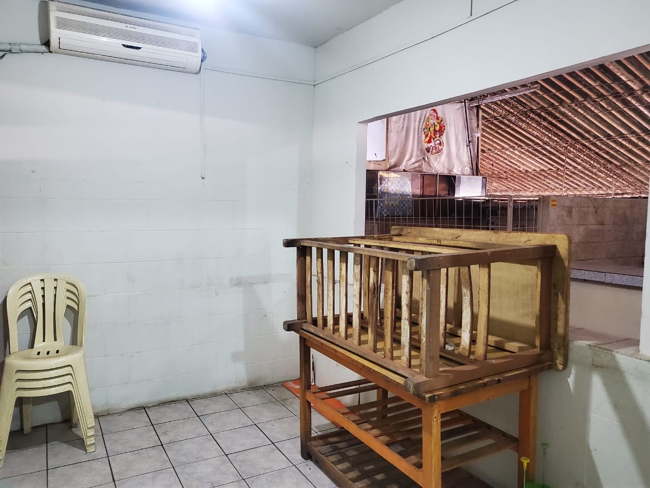 Local comercial en AnticréticoLocal en anticretico “Mercado Abasto” Foto 5