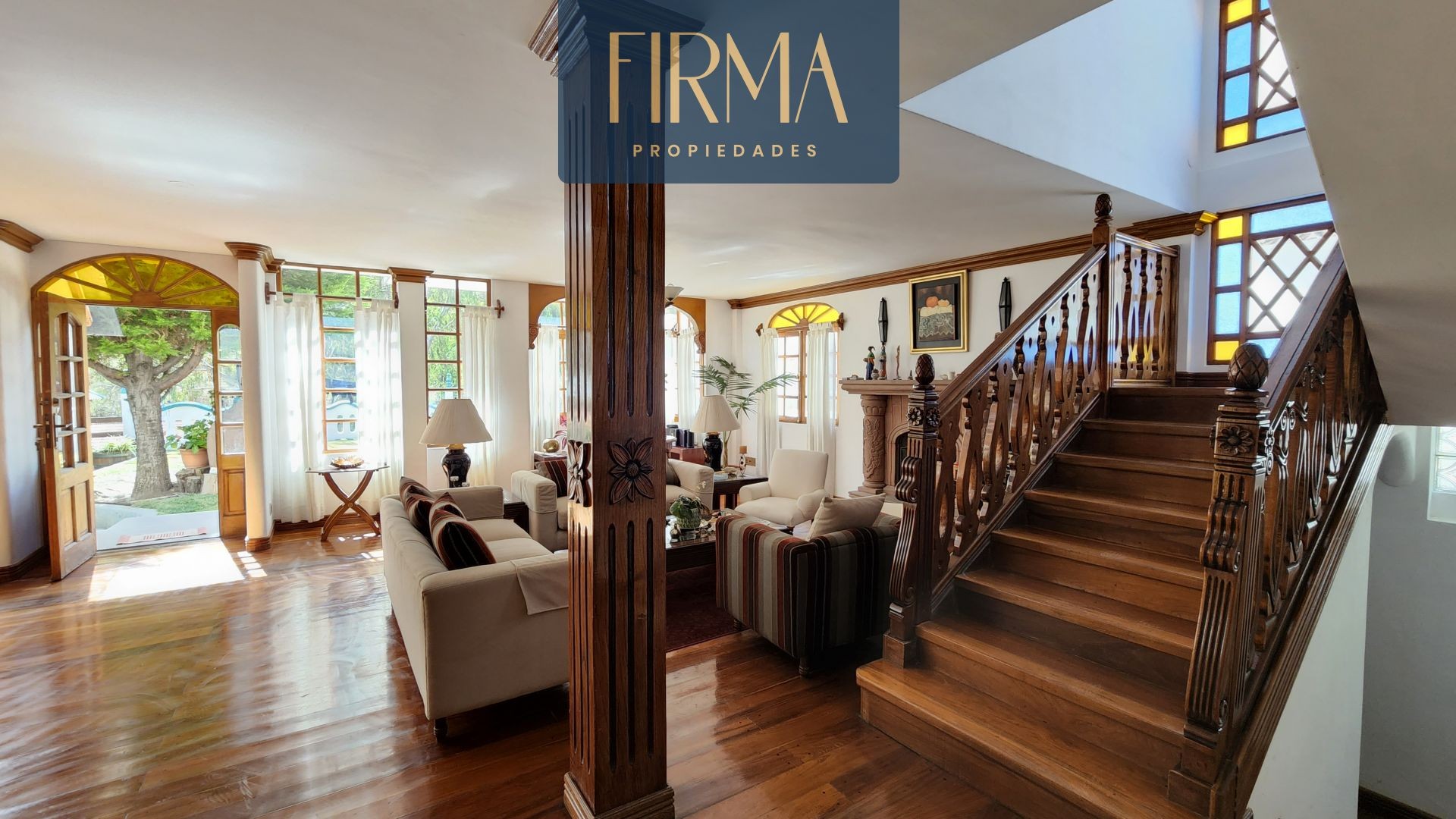 Casa en VentaCASA EN VENTA, ACHUMANI, COND, PRIVADO 5 dormitorios 5 baños 2 parqueos Foto 11