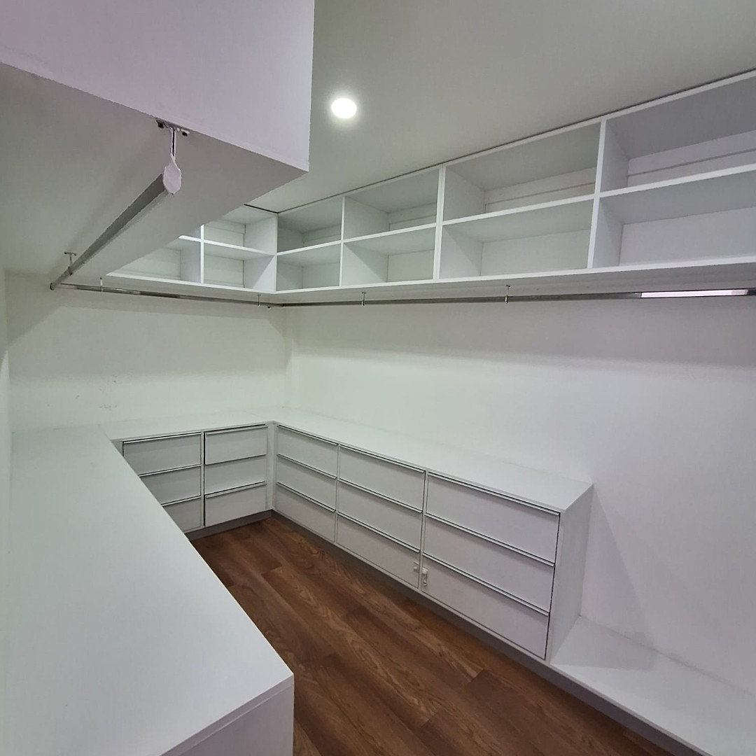 Departamento en Equipetrol en Santa Cruz de la Sierra 3 dormitorios 4 baños  Foto 4