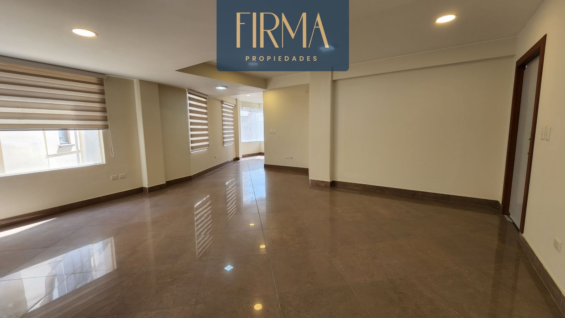 Oficina en Sopocachi en La Paz 1 dormitorios 1 baños 1 parqueos Foto 1