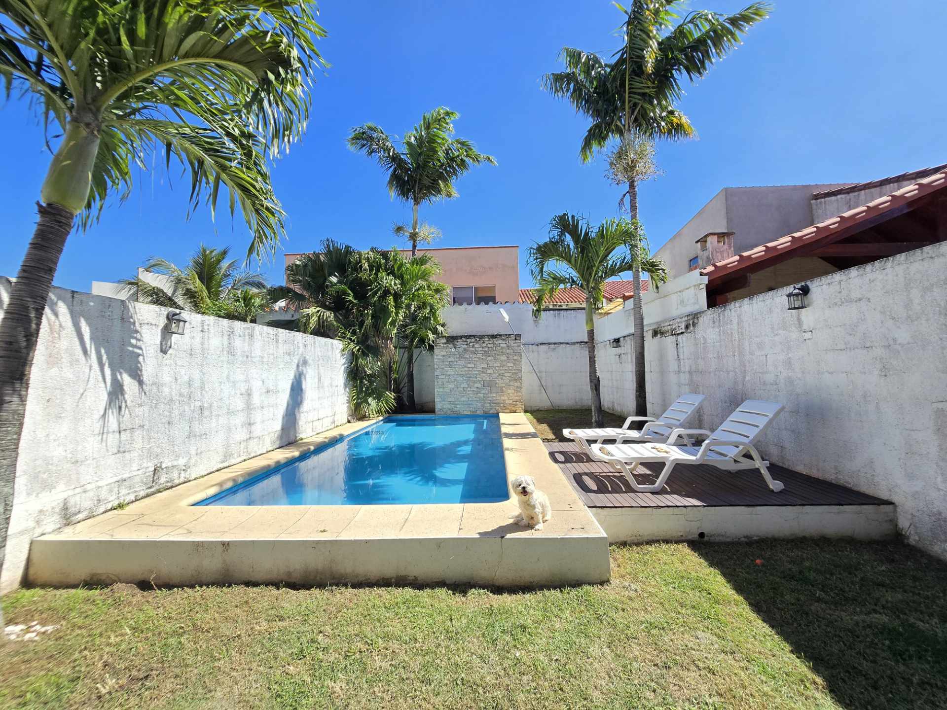 Casa en VentaZONA NORTE Km 8   1 /2 4 dormitorios 4 baños 2 parqueos Foto 6