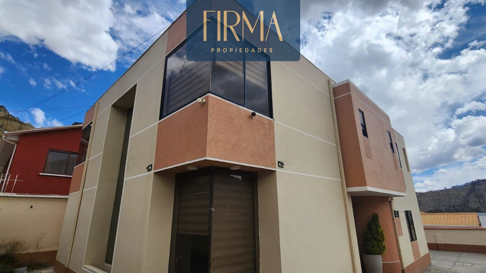 Casa en AnticréticoCASA EN ANTICRETICO REGISTRABLE, ACHUMANI 3 dormitorios 4 baños 3 parqueos Foto 19