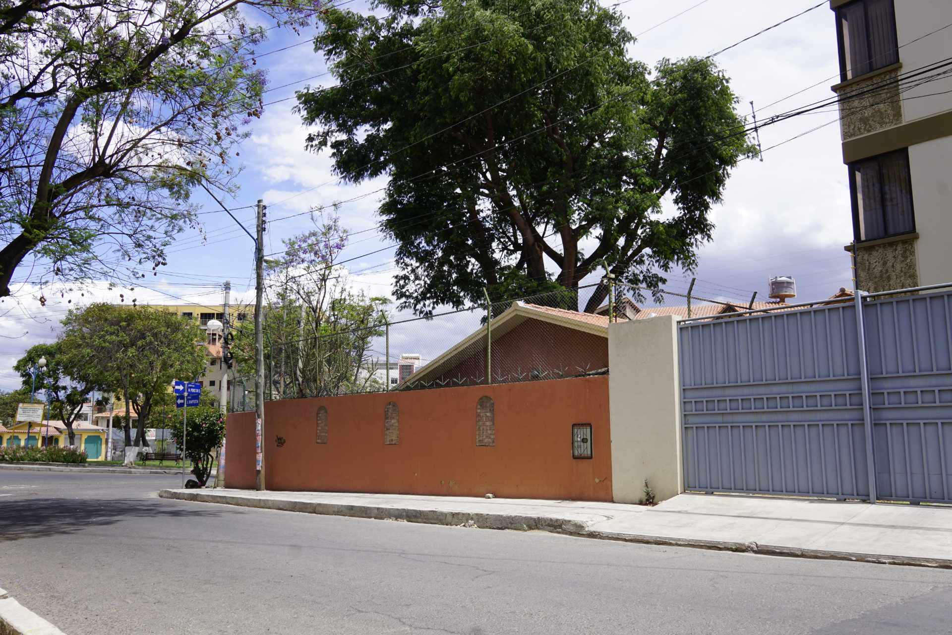 Departamento en Mayorazgo en Cochabamba 3 dormitorios 3 baños 1 parqueos Foto 11