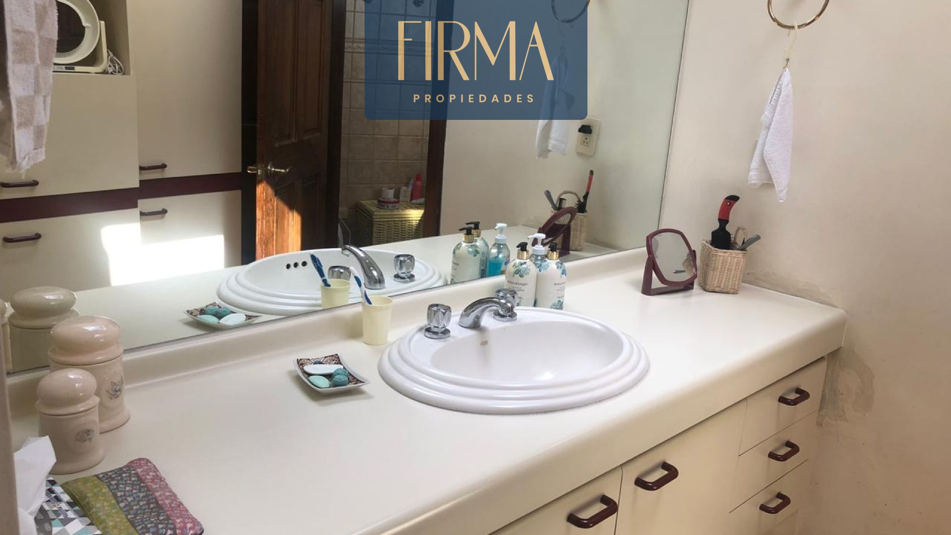 Casa en VentaCOMPRA ESTA CASA EN ACHUMANI Foto 11