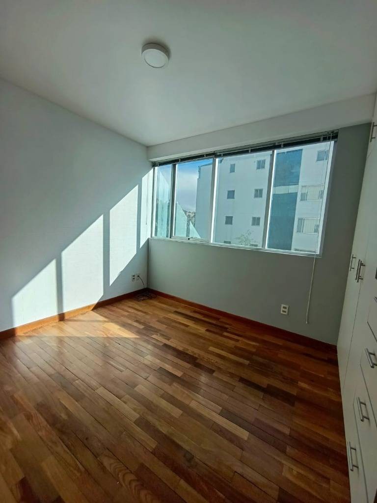 En Alquiler a Bs 4,000 Foto 5