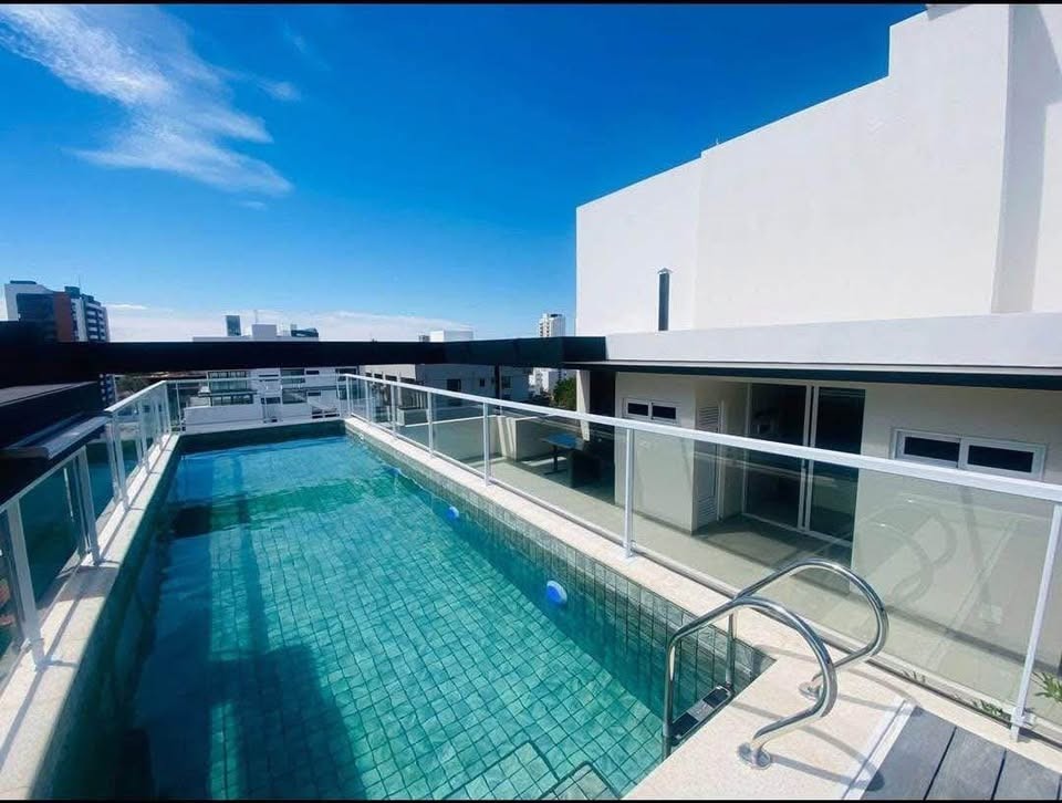 Departamento en Equipetrol en Santa Cruz de la Sierra 1 dormitorios 2 baños  Foto 12