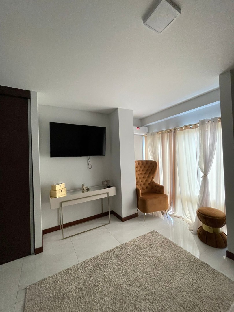 En Venta a $us 165,000 Foto 10