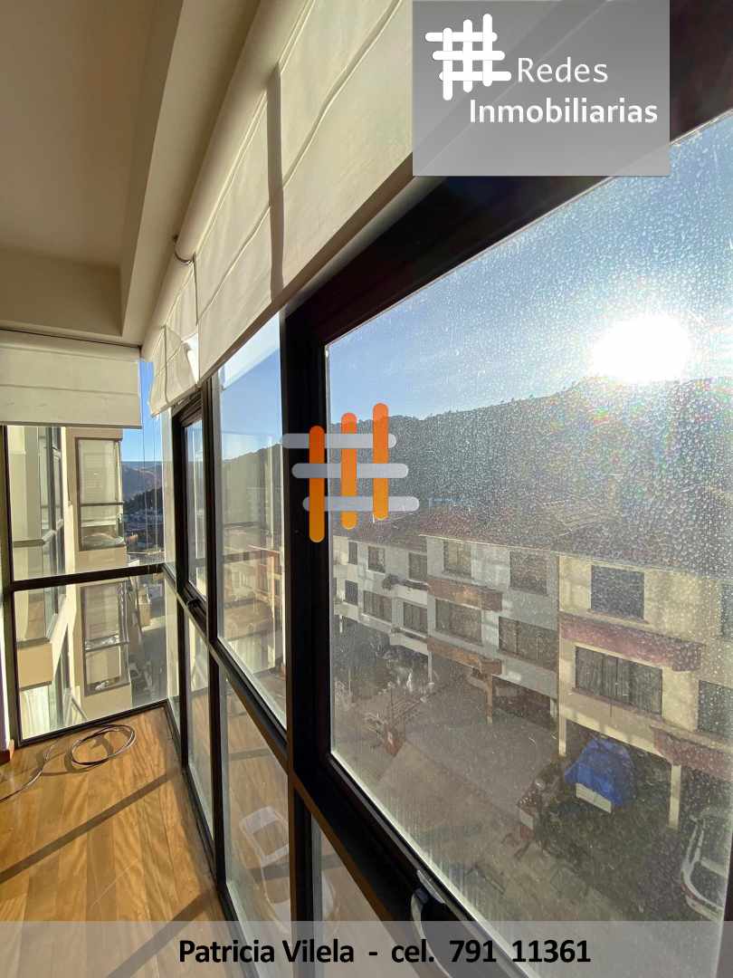 Departamento en VentaMODERNO DEPARTAMENTO DUPLEX EN VENTA CERCA AL COMPLEJO STRONGEST Foto 6
