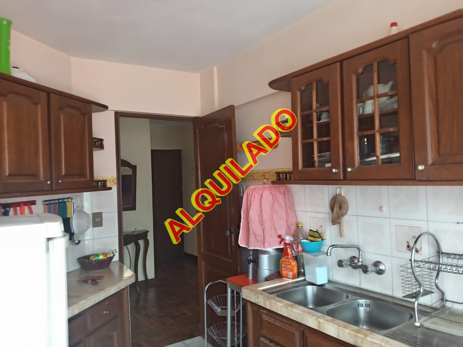 Departamento en AlquilerAv. Chapare y Perú Foto 1