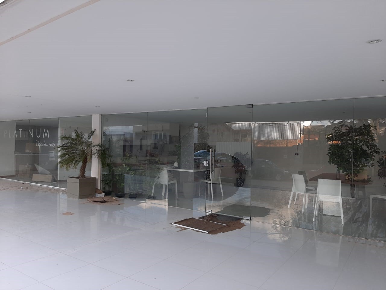 Local comercial en Venta4to anillo frente al Ventura Mall Foto 27
