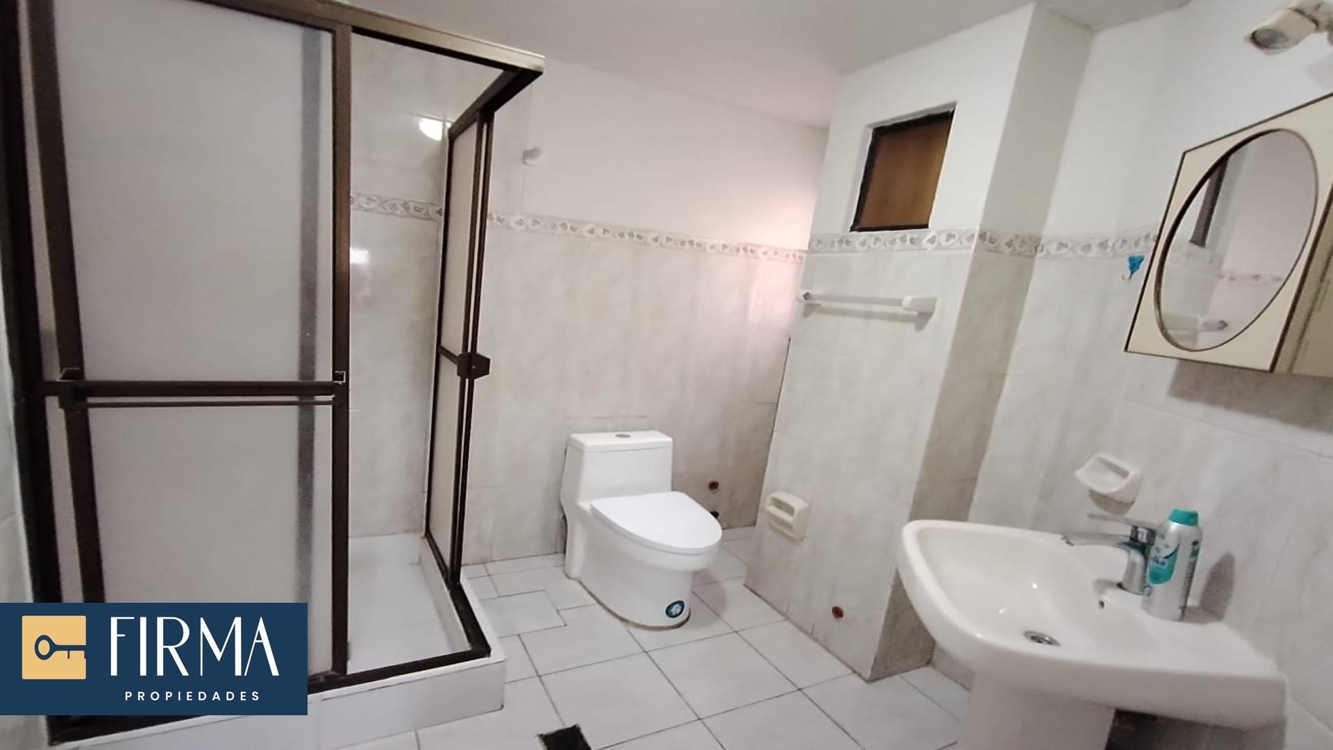 Departamento en San Jorge en La Paz 4 dormitorios 4 baños 1 parqueos Foto 12