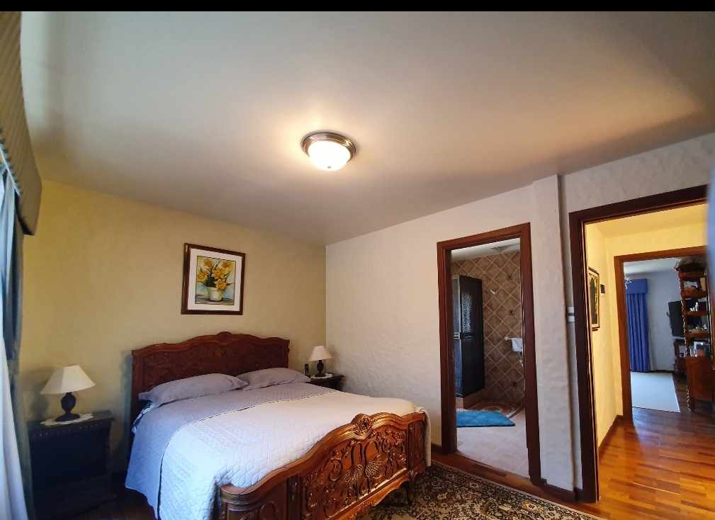 Casa en VentaAchumani 4 dormitorios 6 baños 2 parqueos Foto 13