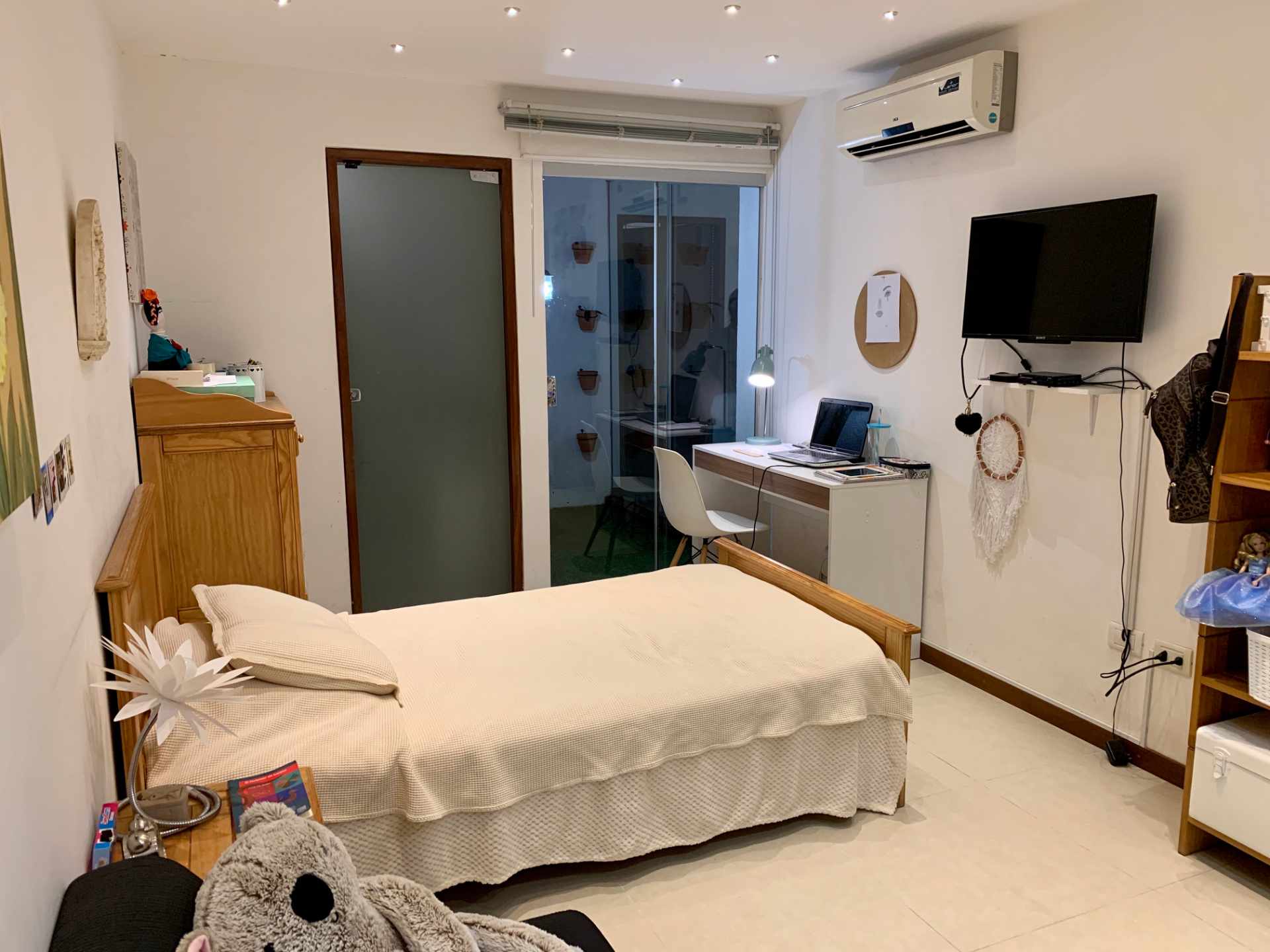 Casa en Las Palmas en Santa Cruz de la Sierra 3 dormitorios 4 baños 2 parqueos Foto 19