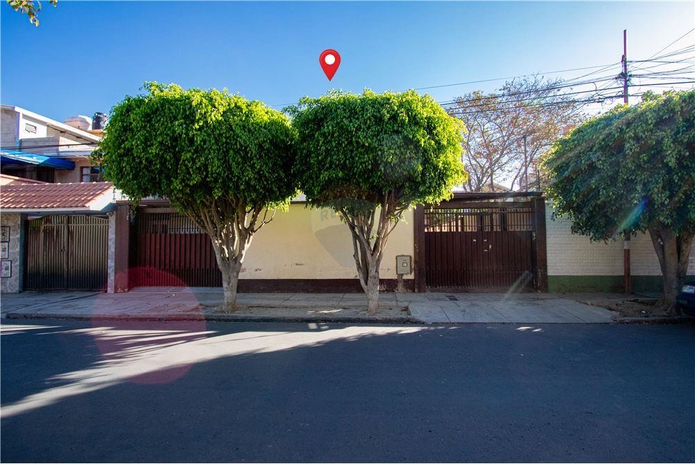 Casa en VentaCASA EN VENTA ZONA LAS CUADRAS 7 dormitorios 3 baños 2 parqueos Foto 22