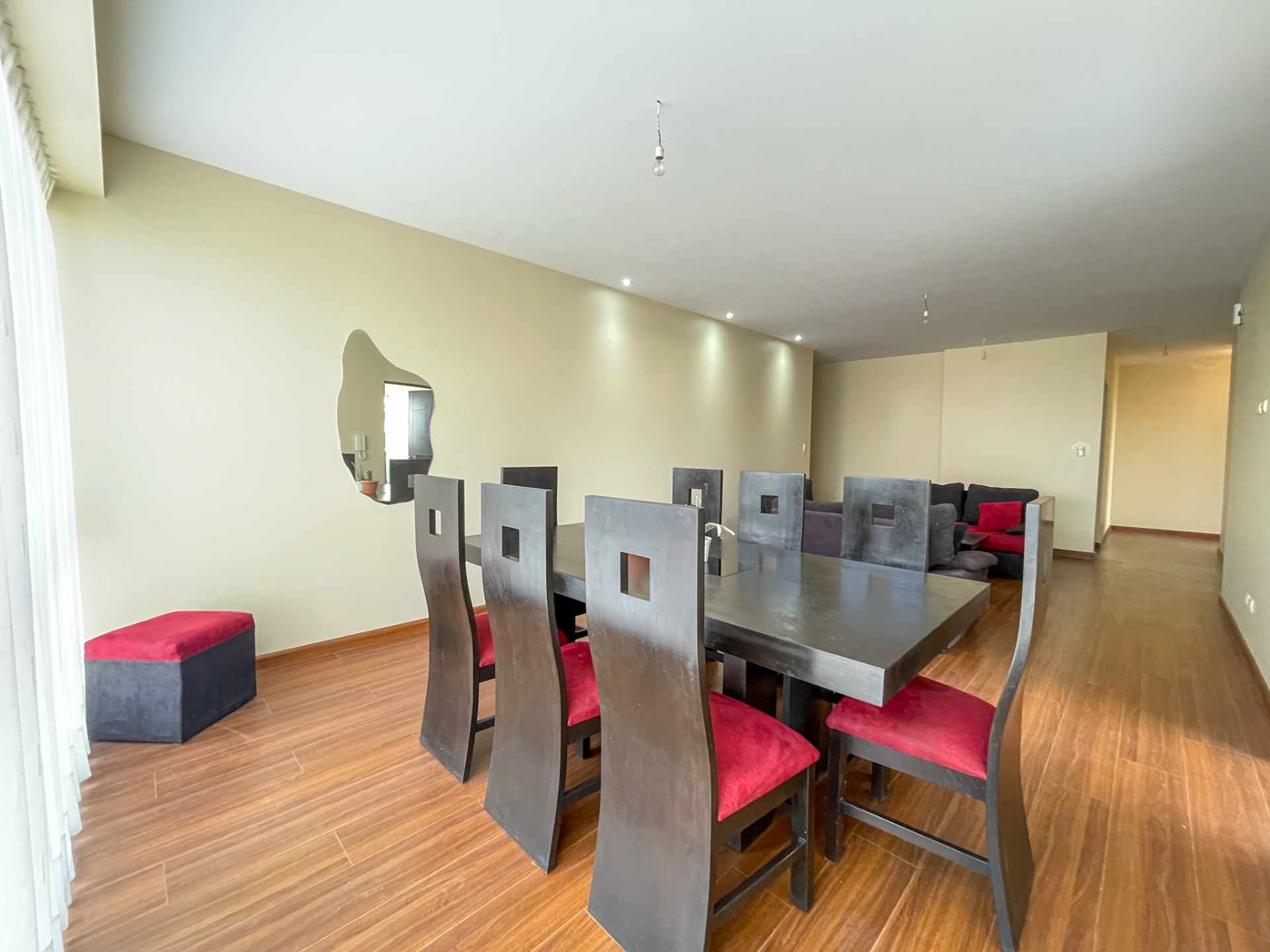 En Alquiler a $us 550 Foto 44