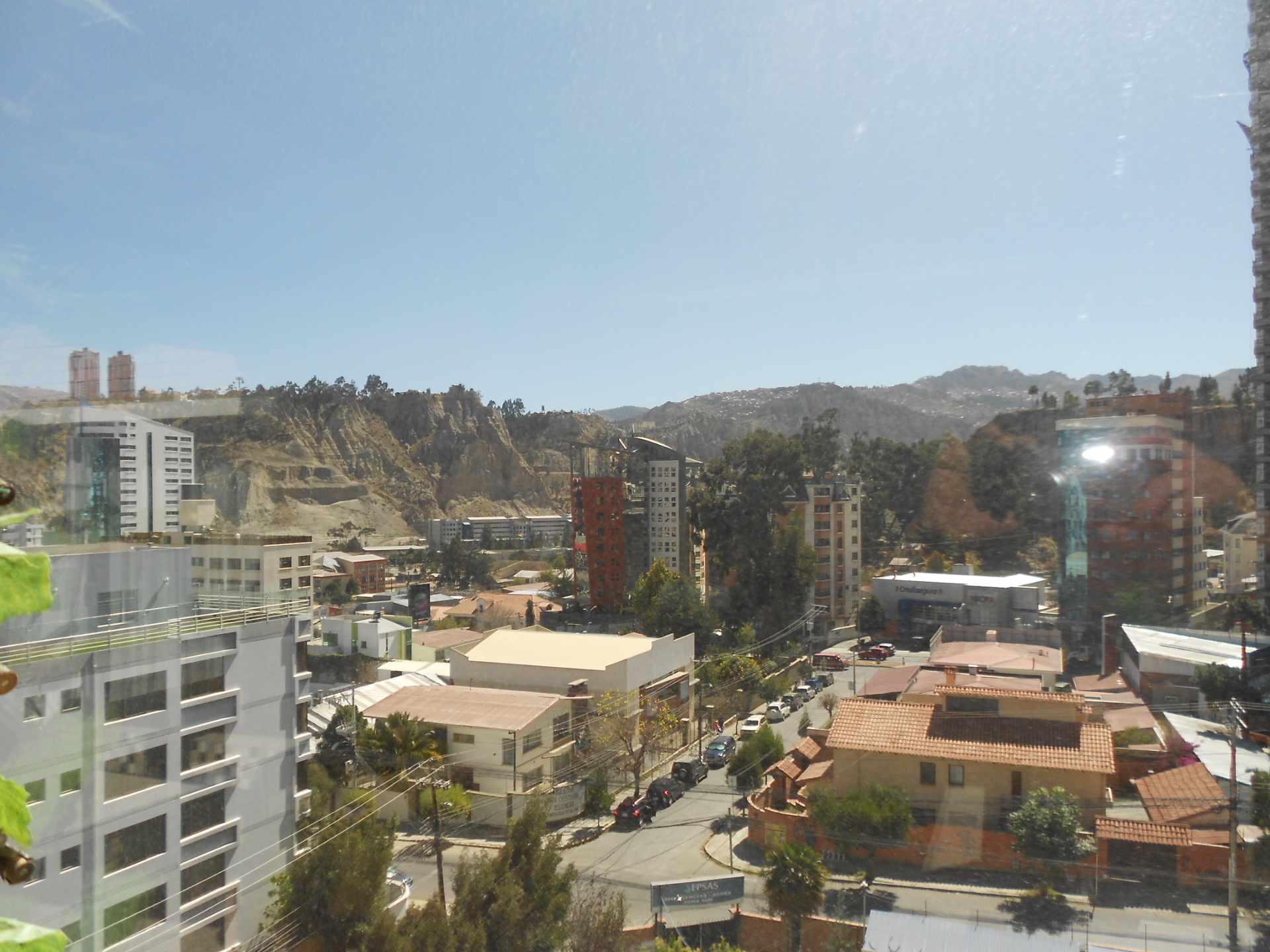 Departamento en Calacoto en La Paz 4 dormitorios 6 baños 2 parqueos Foto 23