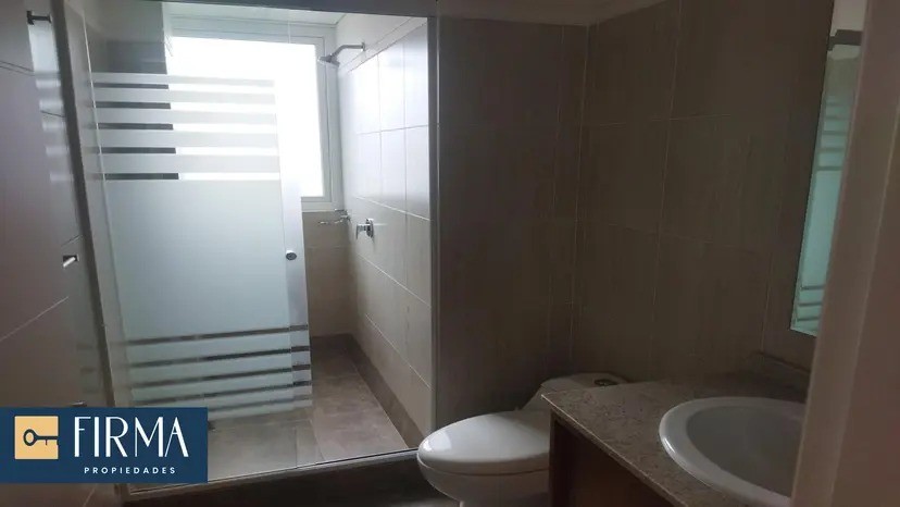 En Alquiler a Bs 6,750 Foto 6