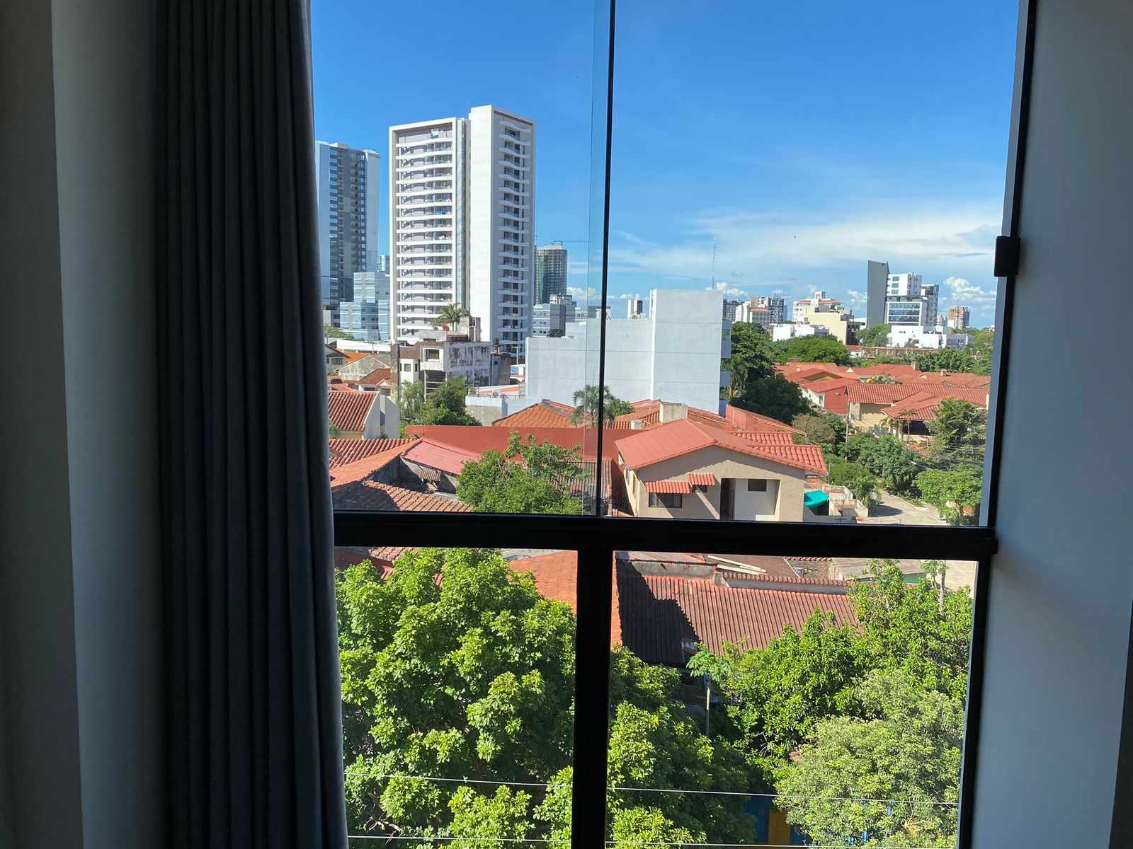 Departamento en Equipetrol en Santa Cruz de la Sierra 1 dormitorios 1 baños  Foto 2