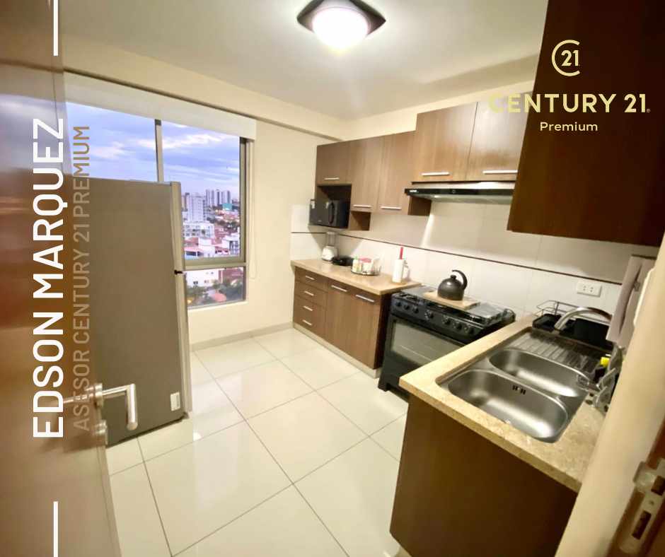 Departamento Departamento en Alquiler Amoblado 
🏢   Edificio MIRAGE, Sirari Equipetrol 4to Anillo.
 Foto 2