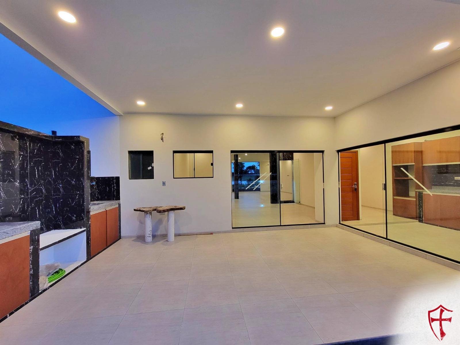 Casa en Urubó en Santa Cruz de la Sierra 5 dormitorios 6 baños 4 parqueos Foto 18