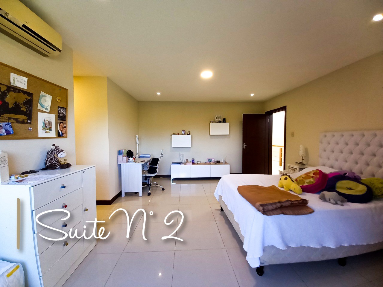 Casa en Urubó en Santa Cruz de la Sierra 4 dormitorios 6 baños 4 parqueos Foto 39