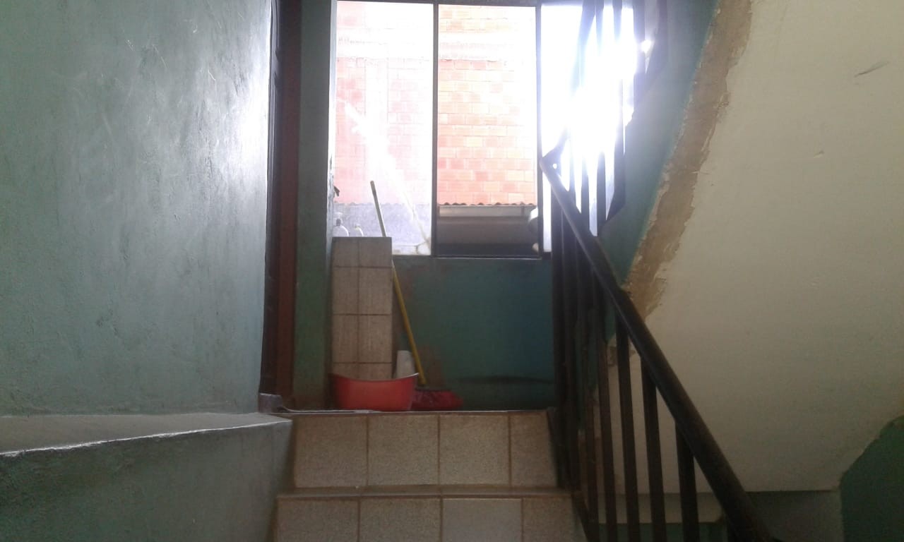 Casa en 16 de Julio en El Alto 8 dormitorios 2 baños 1 parqueos Foto 2