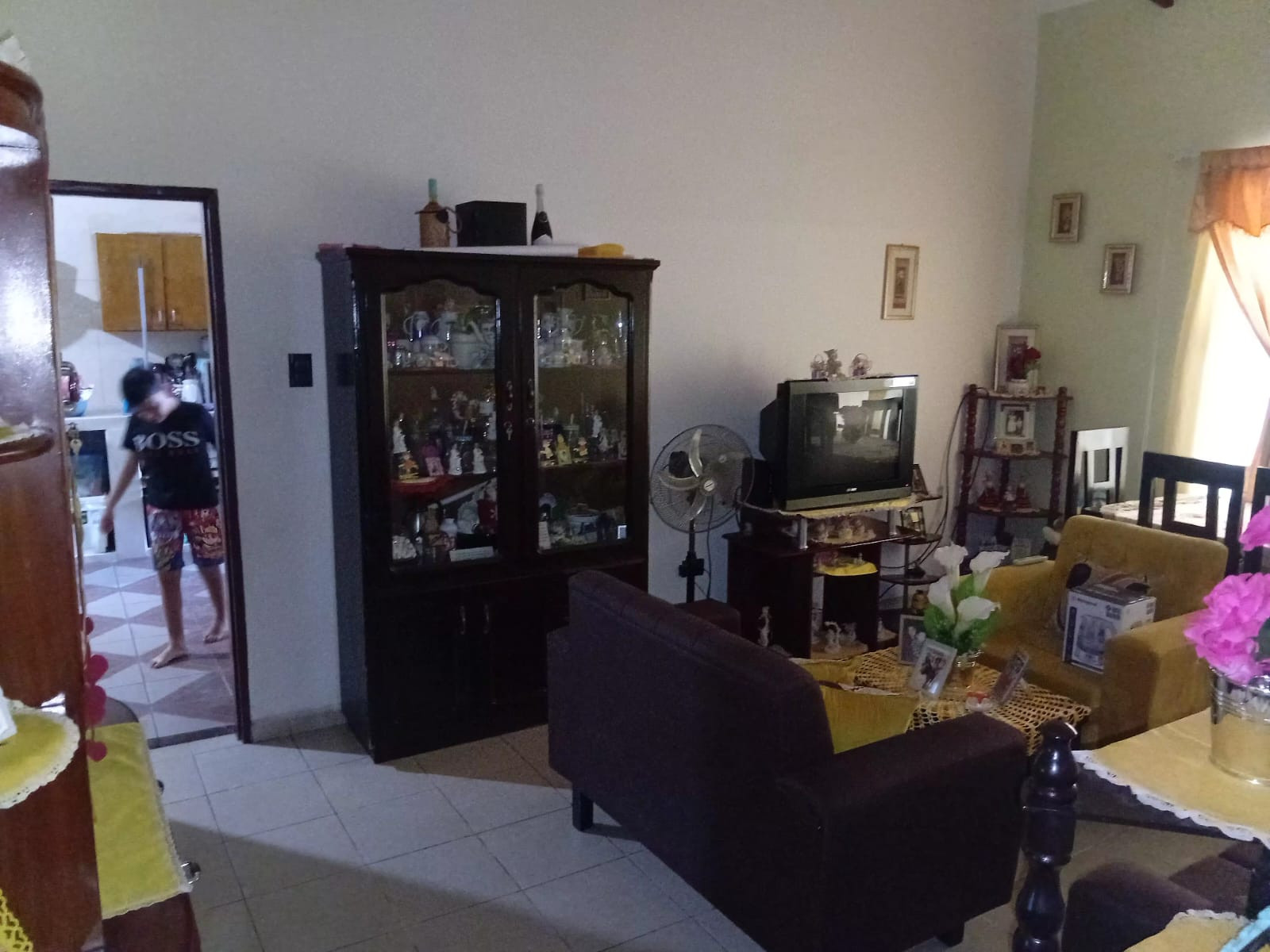 Casa en VentaBarrio el Arenal C/7 #12 6 dormitorios 5 baños 3 parqueos Foto 6