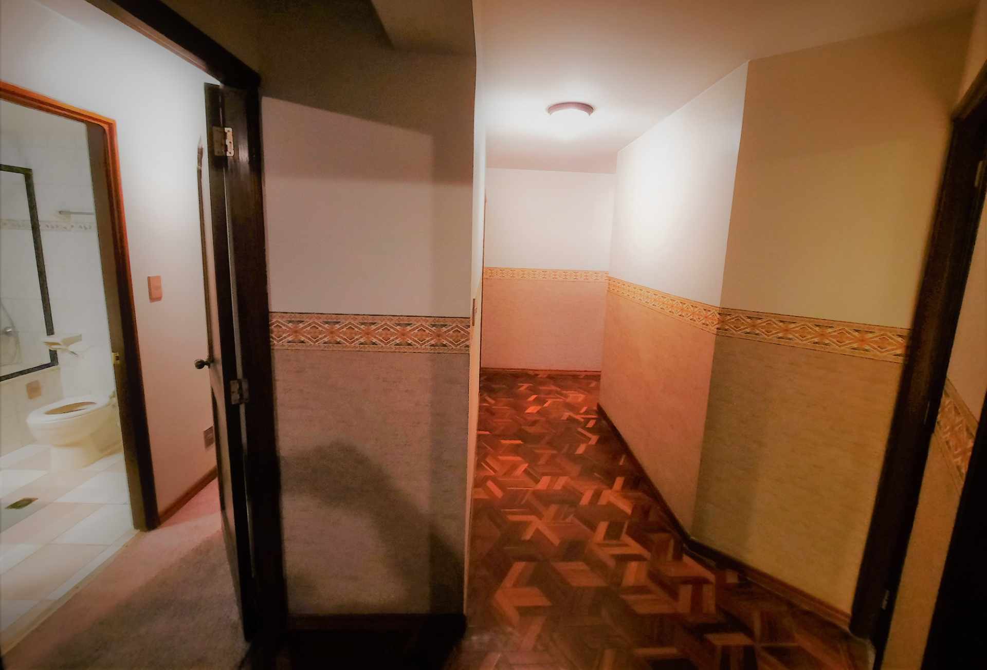 Departamento A 1 cuadra Plaza Humboldt Calacoto Foto 15