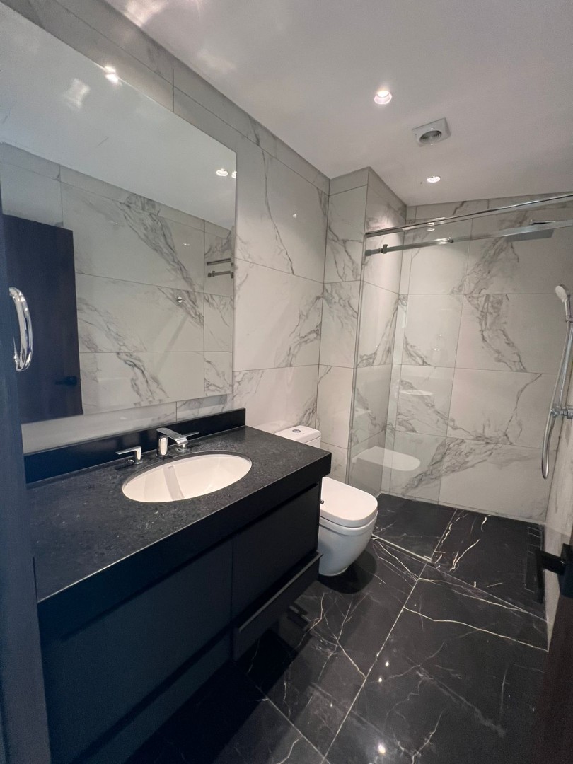 Departamento en Equipetrol en Santa Cruz de la Sierra 1 dormitorios 2 baños  Foto 5