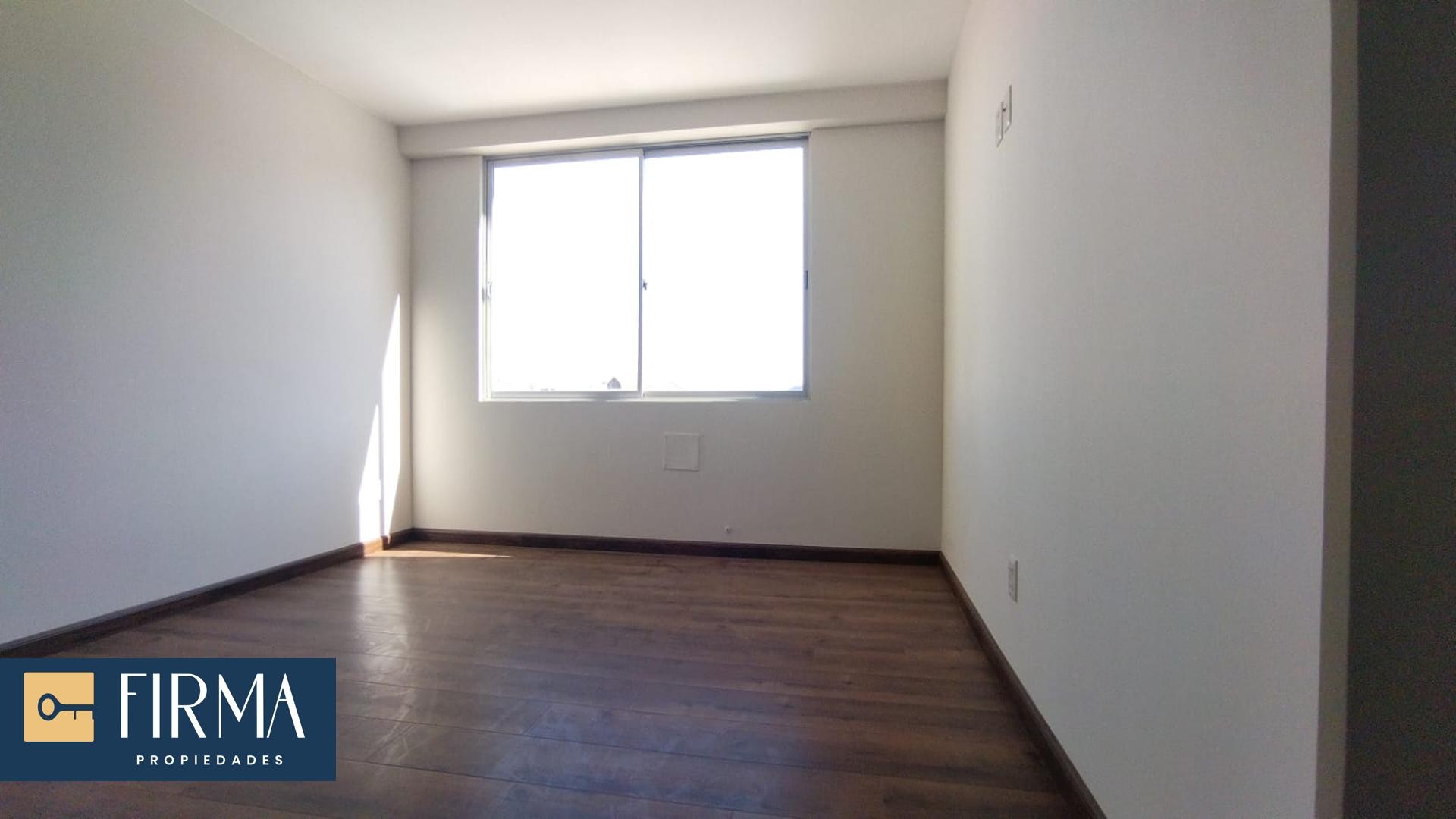 Departamento en Achumani en La Paz 3 dormitorios 3 baños 1 parqueos Foto 5