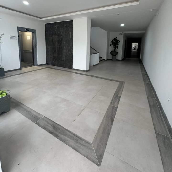 Departamento en Urubó en Santa Cruz de la Sierra 1 dormitorios 1 baños 1 parqueos Foto 5