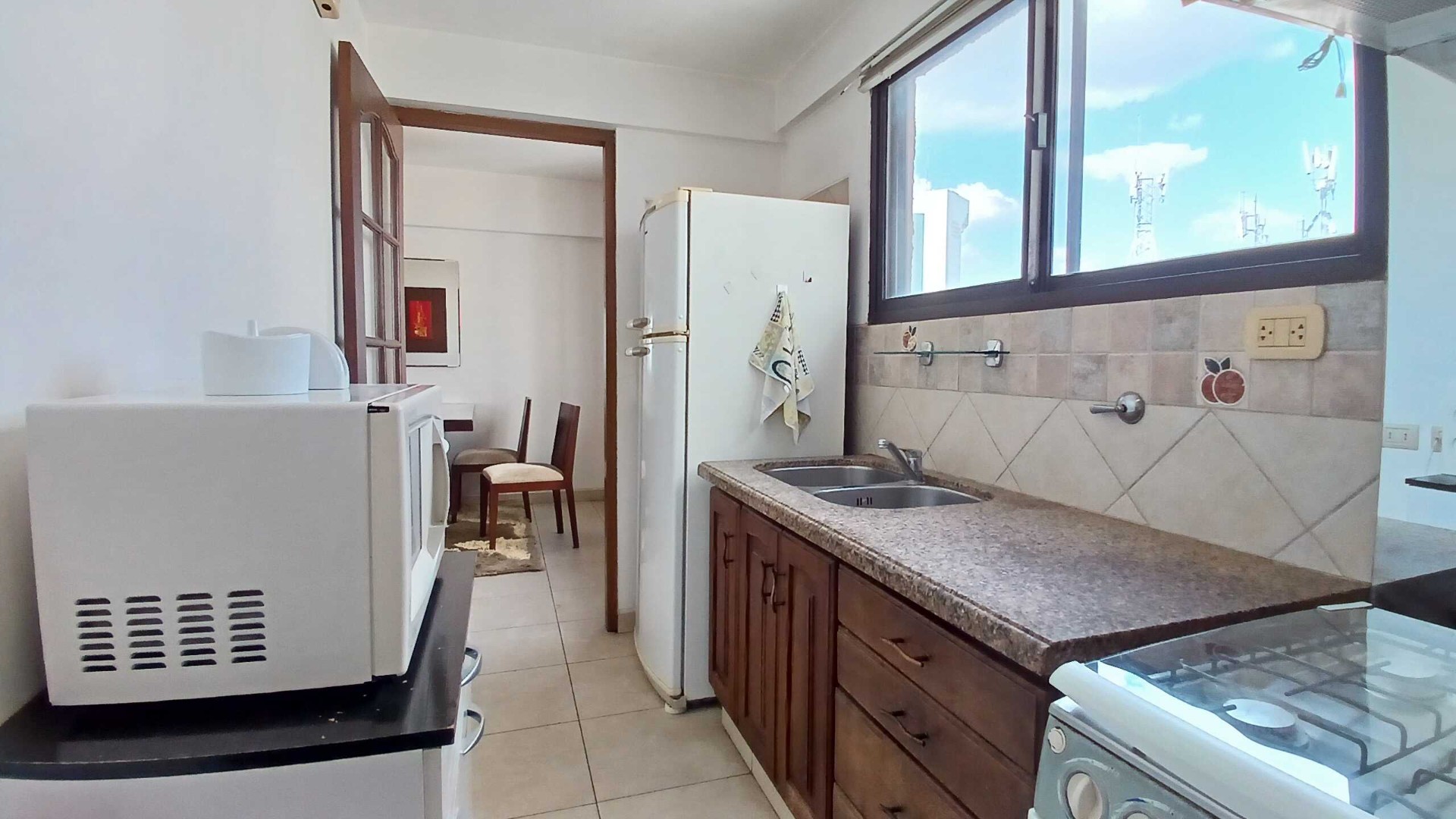Departamento en Entre 1er y 2do anillo Norte en Santa Cruz de la Sierra 1 dormitorios 1 baños 1 parqueos Foto 6