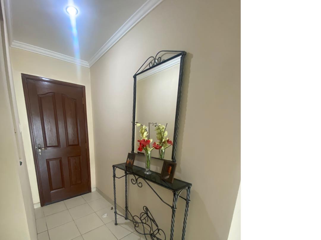 Casa en Entre 8vo y 9no anillo Norte en Santa Cruz de la Sierra 4 dormitorios 4 baños 2 parqueos Foto 15