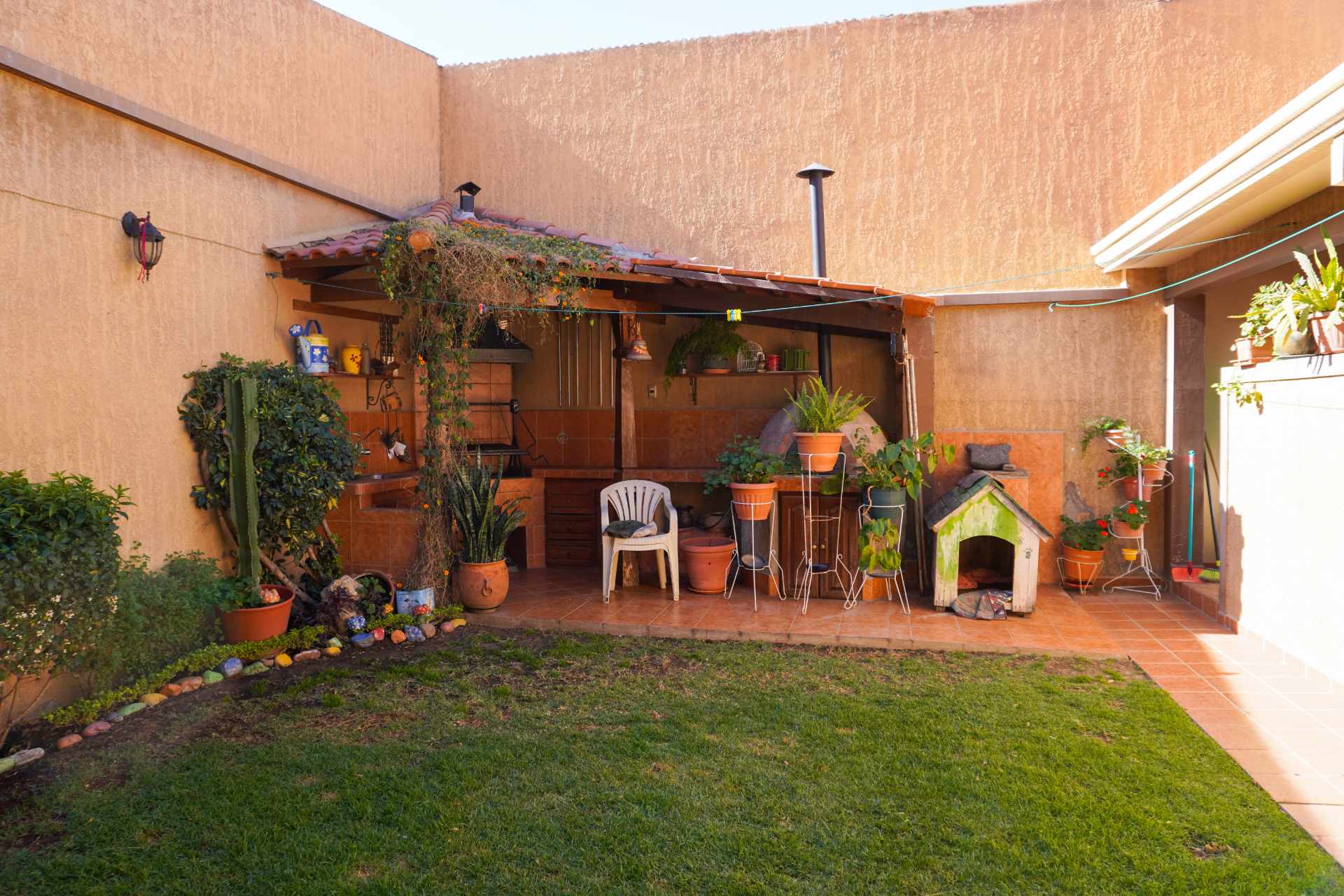 Casa en Mesadilla en Cochabamba 4 dormitorios 4 baños 2 parqueos Foto 8