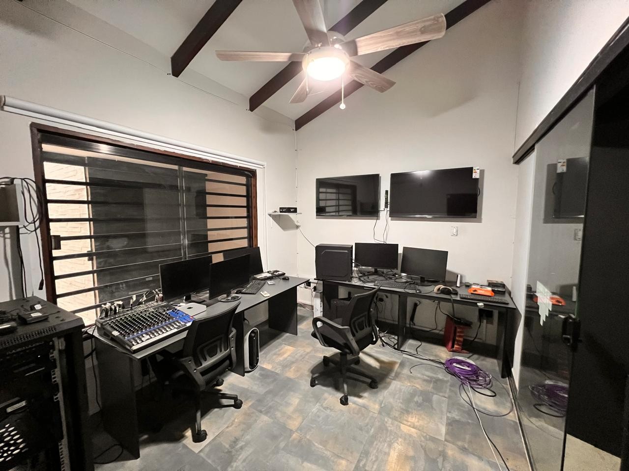 Casa en VentaVILLA BONITA, URUBO 5 dormitorios 5 baños 5 parqueos Foto 3